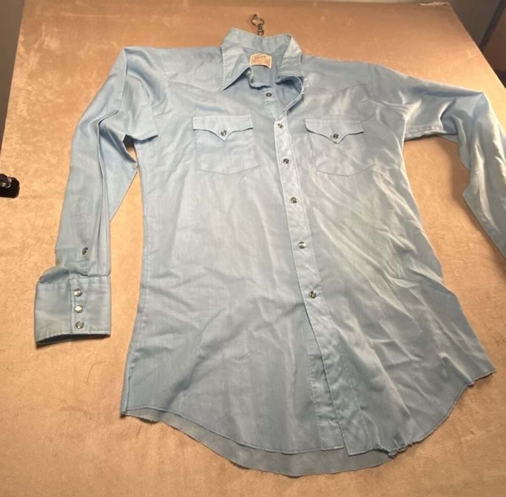 Vintage H Bar C Ranchwear Long Tail Western Pearl Snap Shirt (box B3-2070)